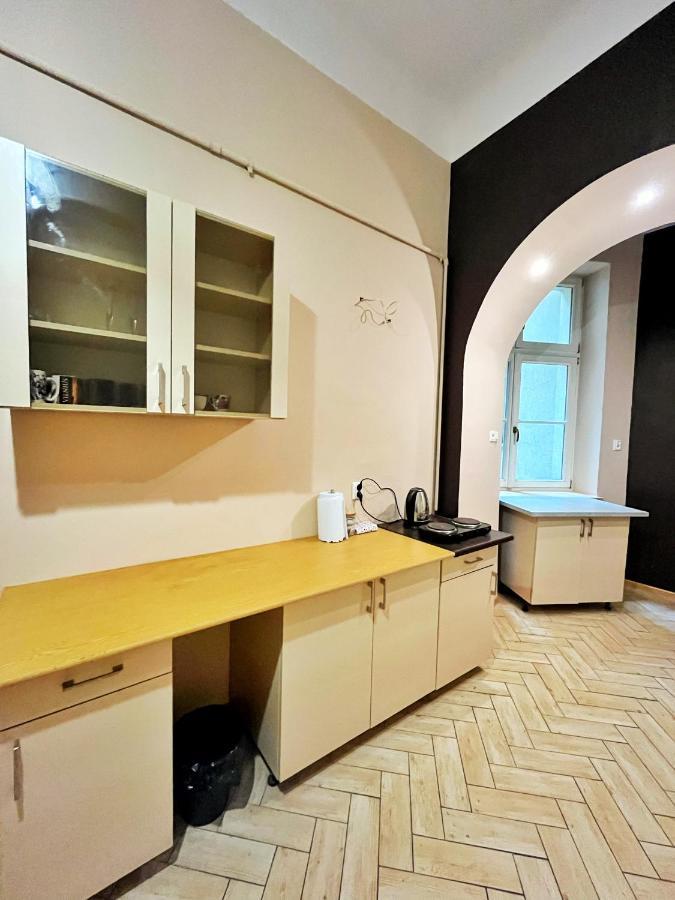 Old Town Rooms Wielopole Краков Экстерьер фото